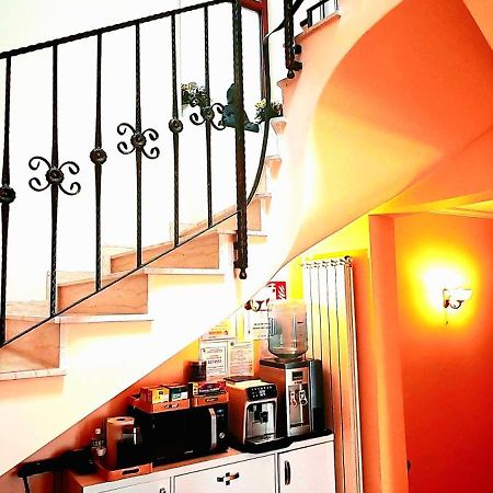 Bucur 9 Hotel Bucharest Exterior photo