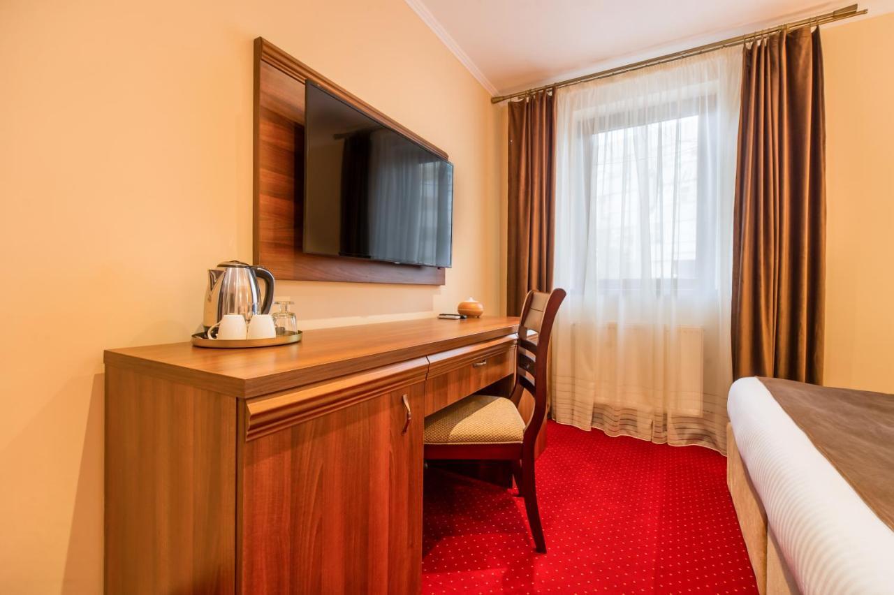 Bucur 9 Hotel Bucharest Exterior photo