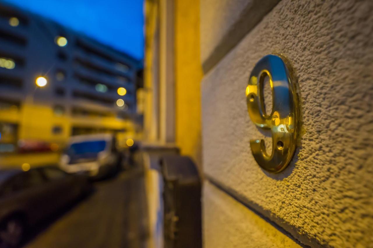 Bucur 9 Hotel Bucharest Exterior photo